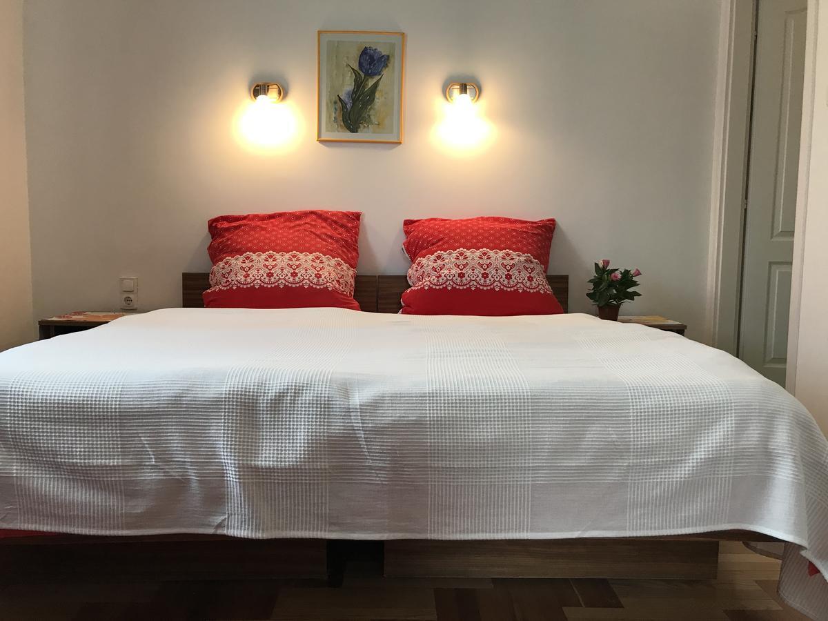 Elvira Apartman 佐洛卡罗斯 外观 照片
